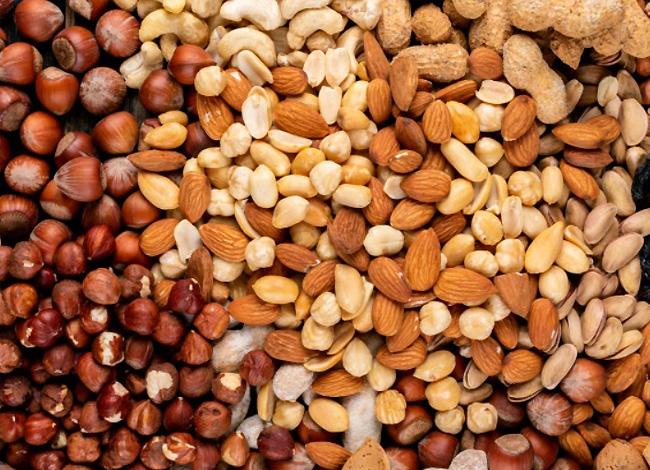 Propriedades e benefícios dos frutos secos