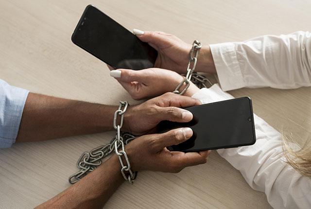 Dependência de smartphone: sintomas e como sair dela